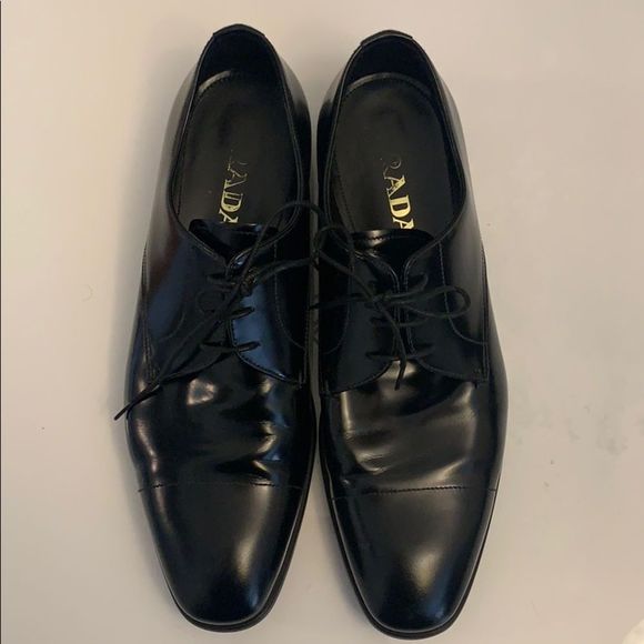 Prada dress shoe. Mens. Size 42. Worn once - Picture 1 of 8